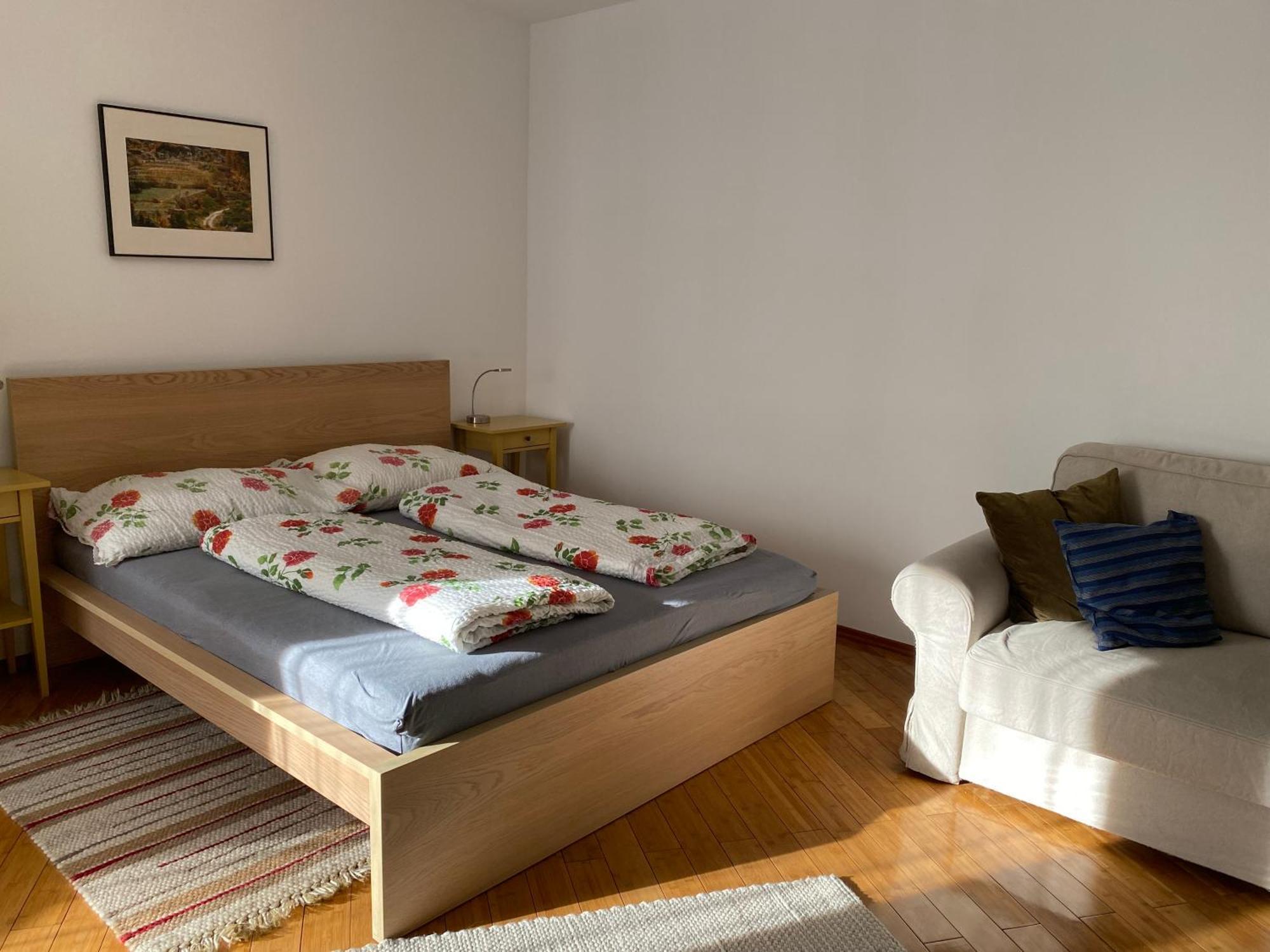 Apartment Grazbachgasse - Gratis Tiefgaragenplatz Buitenkant foto